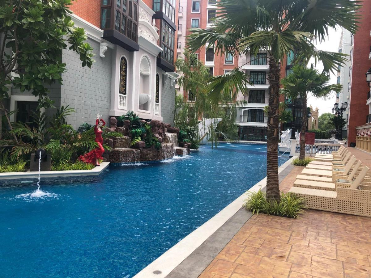 Espana Condo Resort Pattaya EVT Jomtien Beach Esterno foto
